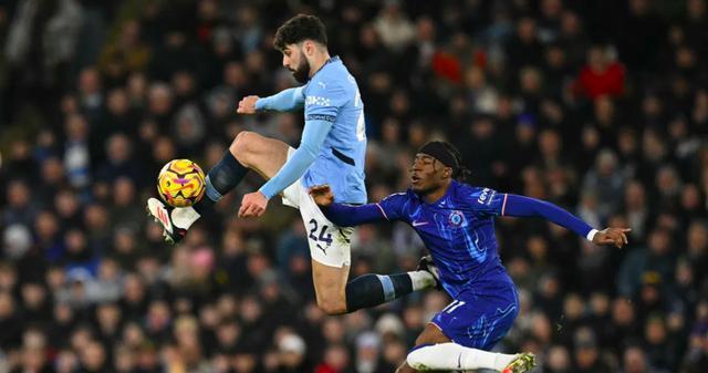 包含切尔西战平那不勒斯，凯恩扑点救主德甲的词条